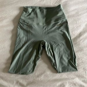 Whitney simmons gymshark leggings